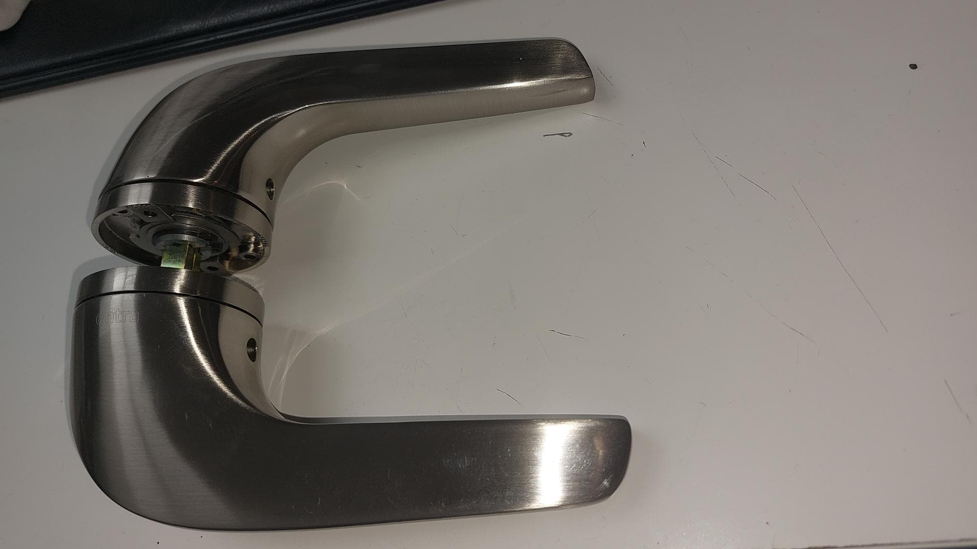 KLAMKA ENTRA NIKIEL SATYNA