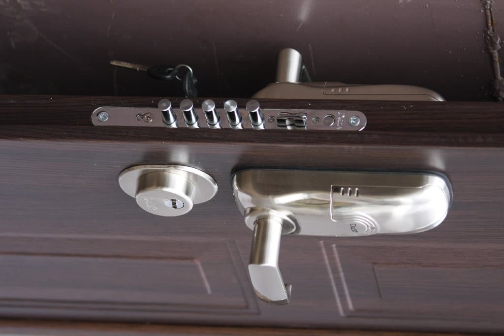 Klamka z blokadą elektromechniczną GI 2324