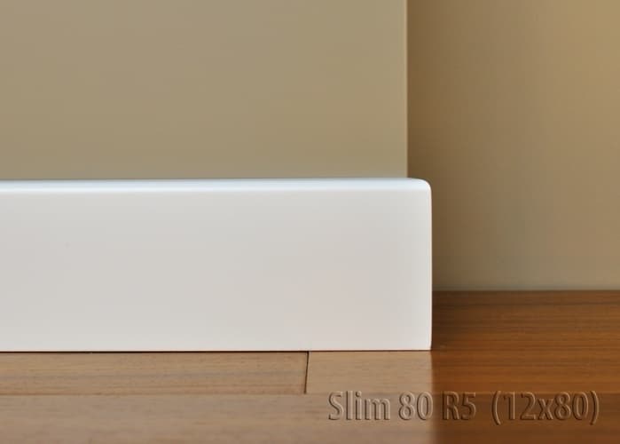 LISTWA PRZYPODŁOGOWA SLIM 80 R5